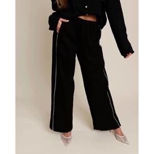 NEW TIC TOC kelsie essential fleece straight sweatpants in black